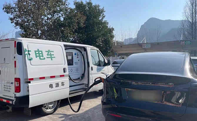叶城汽车搭电
